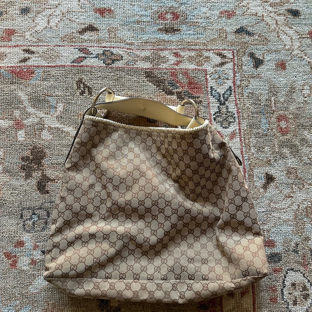 Gucci Tan Monogram Hobo Bag - LARGE - Picture 2 of 14
